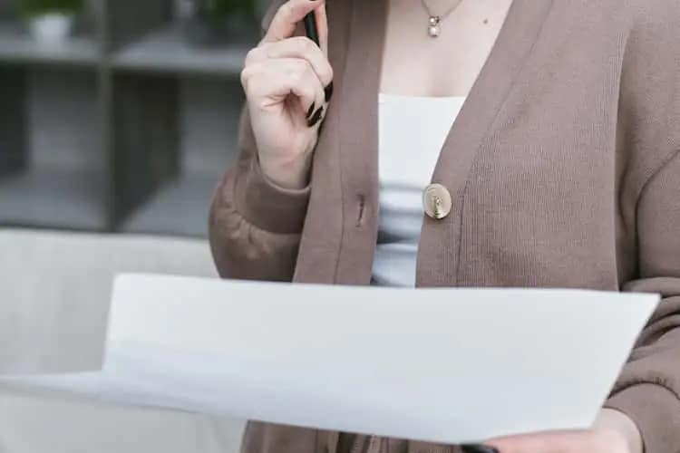 再施工のリスクを高める低価格競争|外壁塗装業者を比較する為の外壁塗装の見積りサイトのデメリット