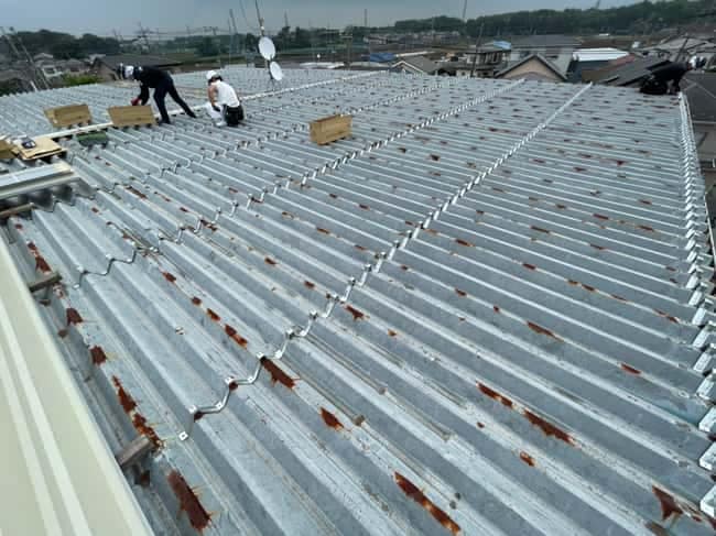 所沢市の雨漏り修理・補修工事の事例|原因箇所の特定でシロアリ対策にも