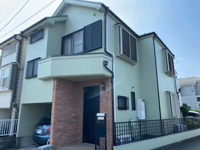 施工比較写真|CHIKAZAWA|所沢市、狭山市、川越市、東村山市の地域密着型施工会社|外壁工事、屋根工事、塗装工事、雨樋工事、内装工事を中心とした施工・修理・修繕が得意な職人集団です!所沢市、狭山市、川越市、東村山市のお客様とお客様の住まいについて一緒に考えるアットホームな施工会社です。