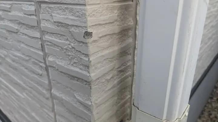 西東京市|部分的な塗装剥がれは補修すべき?費用の抑え方と業者の利用方法