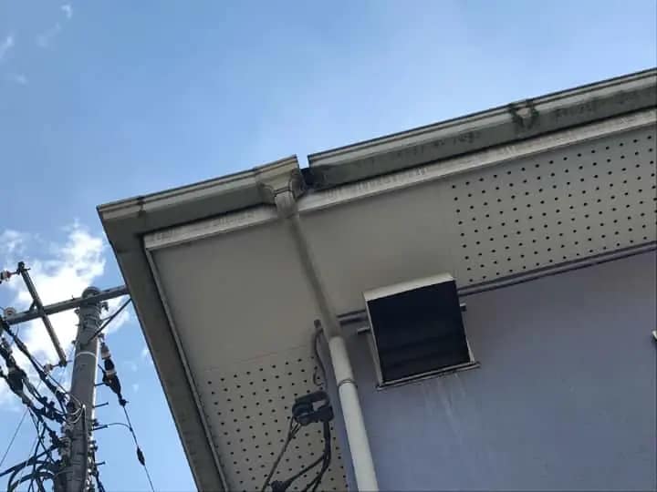 施工前の写真|CHIKAZAWA|所沢市、狭山市、川越市、東村山市の地域密着型施工会社|外壁工事、屋根工事、塗装工事、雨樋工事、内装工事を中心とした施工・修理・修繕が得意な職人集団です!所沢市、狭山市、川越市、東村山市のお客様とお客様の住まいについて一緒に考えるアットホームな施工会社です。