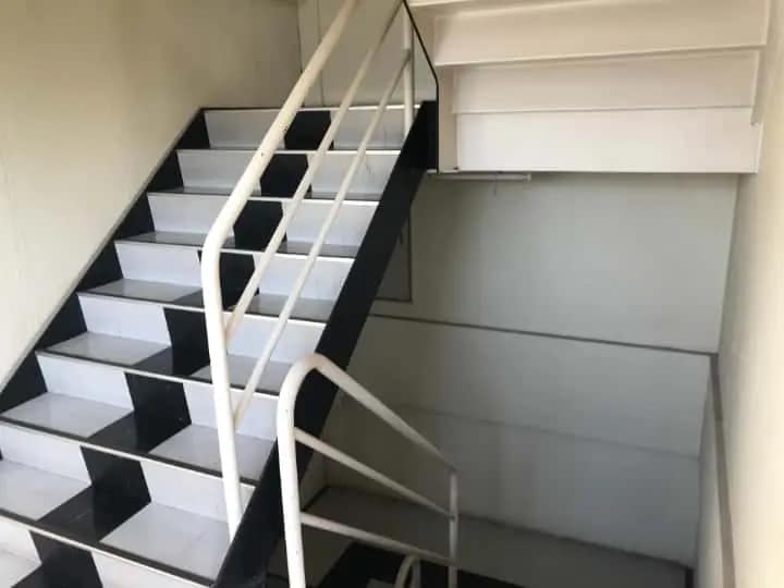 施工前の写真|CHIKAZAWA|所沢市、狭山市、川越市、東村山市の地域密着型施工会社|外壁工事、屋根工事、塗装工事、雨樋工事、内装工事を中心とした施工・修理・修繕が得意な職人集団です!所沢市、狭山市、川越市、東村山市のお客様とお客様の住まいについて一緒に考えるアットホームな施工会社です。