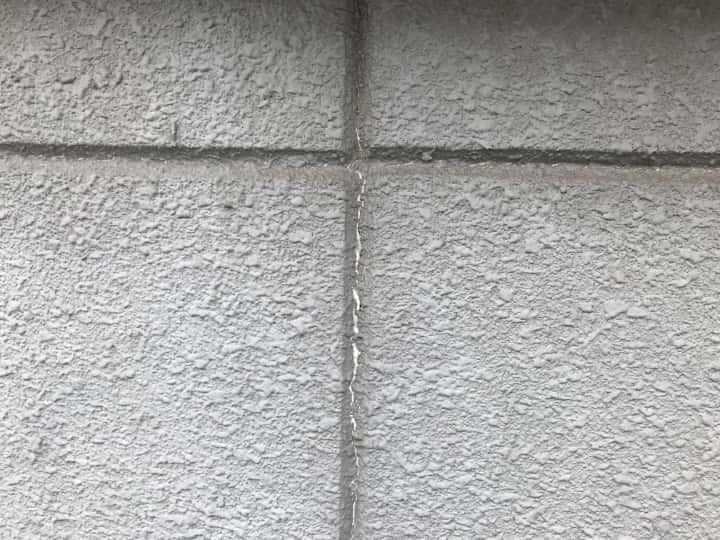 施工前の写真|CHIKAZAWA|所沢市、狭山市、川越市、東村山市の地域密着型施工会社|外壁工事、屋根工事、塗装工事、雨樋工事、内装工事を中心とした施工・修理・修繕が得意な職人集団です!所沢市、狭山市、川越市、東村山市のお客様とお客様の住まいについて一緒に考えるアットホームな施工会社です。