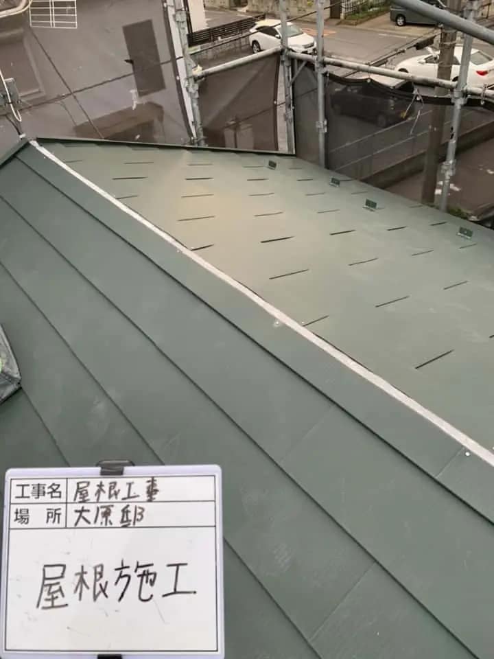 施工中の様子|CHIKAZAWA|所沢市、狭山市、川越市、東村山市の地域密着型施工会社|外壁工事、屋根工事、塗装工事、雨樋工事、内装工事を中心とした施工・修理・修繕が得意な職人集団です!所沢市、狭山市、川越市、東村山市のお客様とお客様の住まいについて一緒に考えるアットホームな施工会社です。