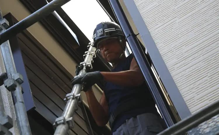 2026年|外壁塗装の費用が値上がり⁉燃料・塗料・人件費・足場代の高騰化