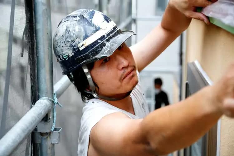 外壁工事|CHIKAZAWA|所沢市、狭山市、川越市、東村山市の地域密着型施工会社|外壁工事、屋根工事、塗装工事、雨樋工事、内装工事を中心とした施工が得意な職人集団です!所沢市、狭山市、川越市、東村山市のお客様とお客様の住まいについて一緒に考えるアットホームな施工会社です。