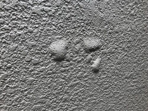 塗装後の塗膜膨張の事例