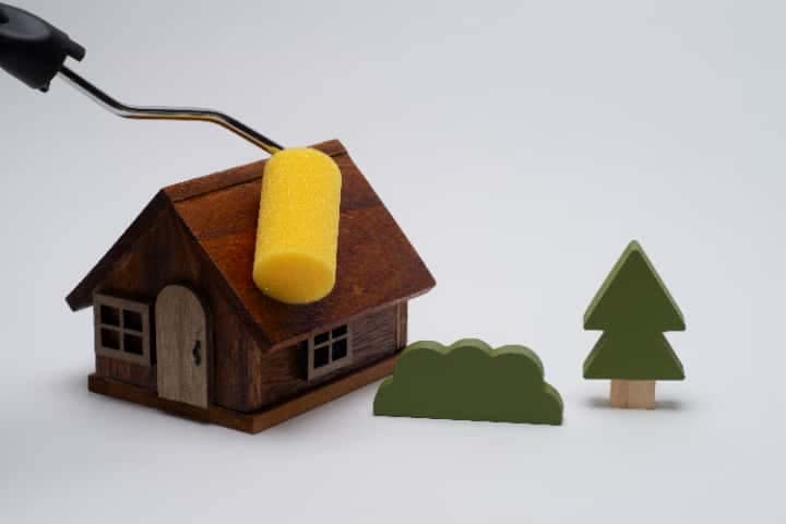 資材・塗料の高騰や生産調整の中での外壁塗装・屋根塗装での各施工会社の対応|油性・水性