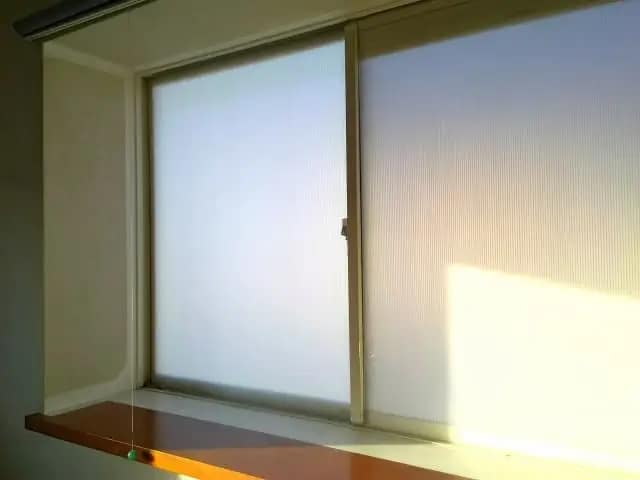 内側の窓と外側の窓|サッシから雨漏りした時のDIY/応急処置