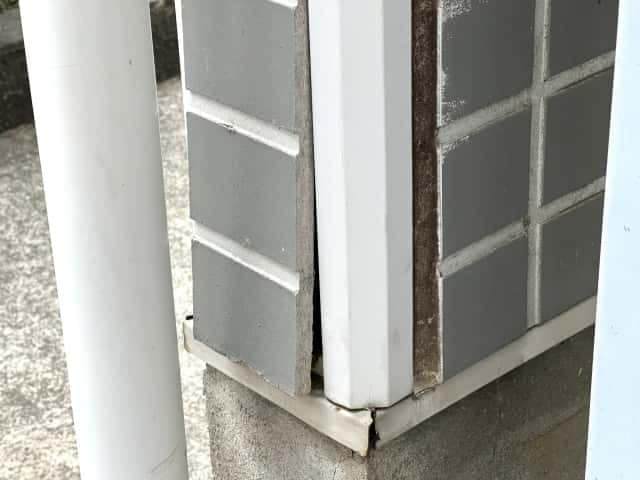 屋根や外壁の雨漏り調査はこれでOK!DIYで出来る雨漏り診断と応急処置