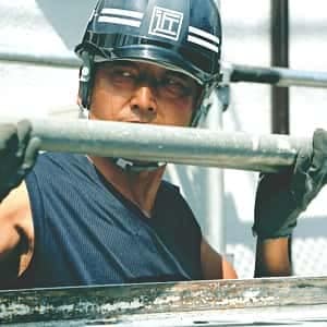 職人・安江|株式会社CHIKAZAWA|所沢市、狭山市、川越市、東村山市の地域密着型施工会社|外壁工事、屋根工事、塗装工事、雨樋工事、内装工事を中心とした施工が得意な職人集団です!所沢市、狭山市、川越市、東村山市のお客様とお客様の住まいについて一緒に考えるアットホームな施工会社です。修理・修繕、なんでも懇切丁寧に対応します!